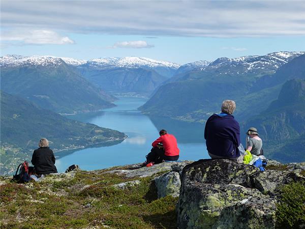 Fjords walking holiday in Norway