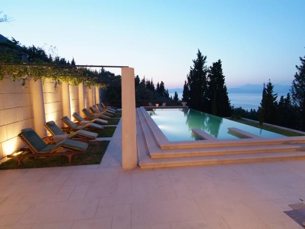 Luxury Greek Island holiday villa